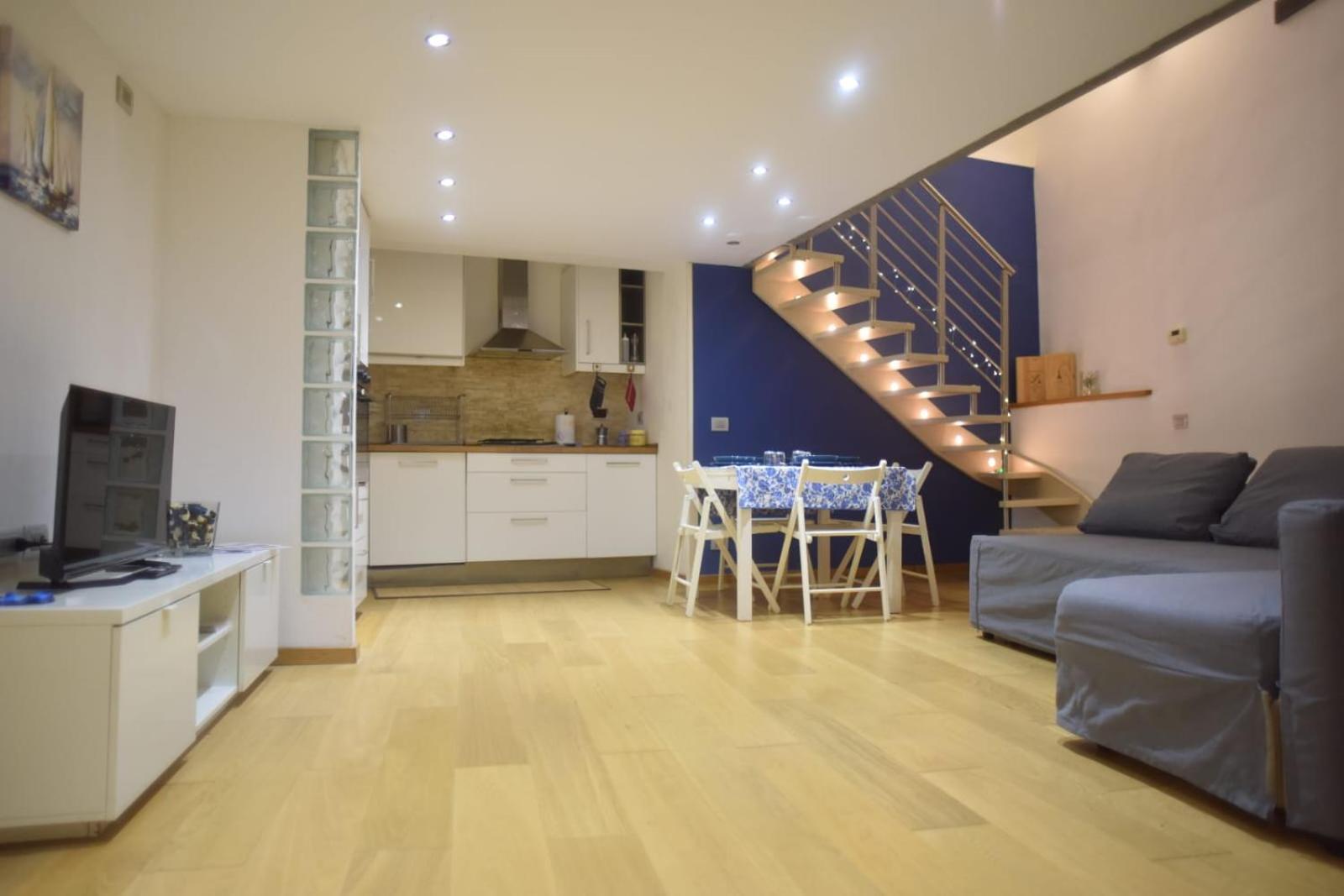 Blue House Nel Cuore Di *
